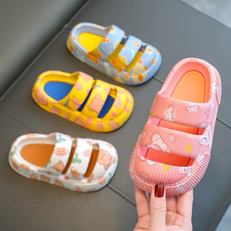 Chinelo infantil - Estilo Crocs